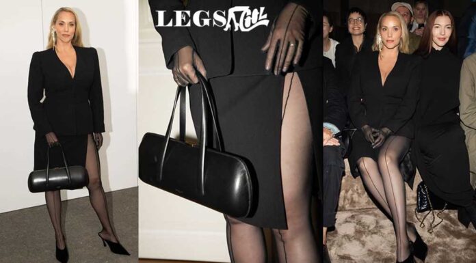 Elizabeth Berkley Pantyhose at the Vogue USMugler Womenswear Fashion Show